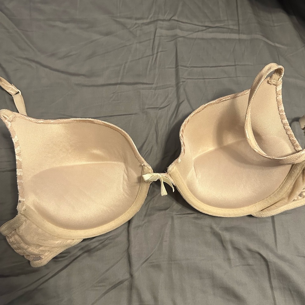 Brassière george